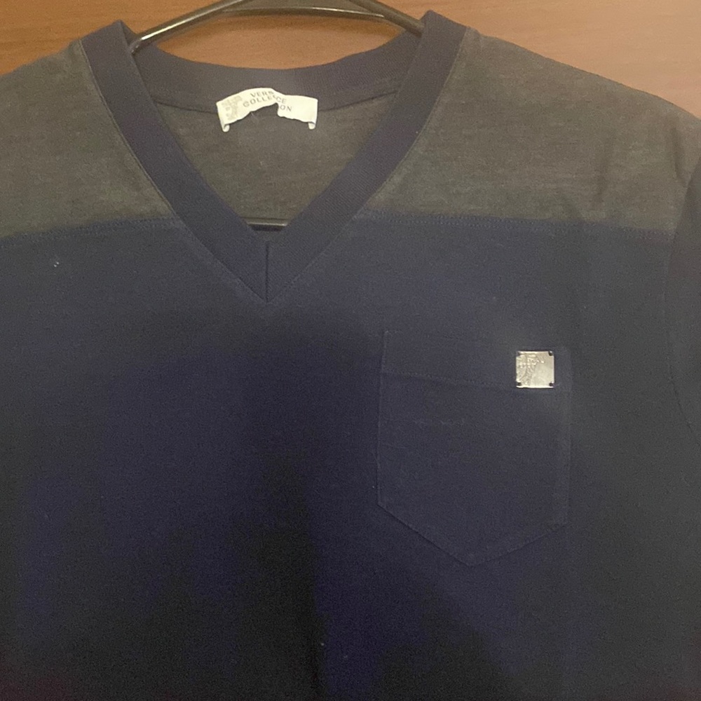Men’s Versace Navy V-Neck Pocket Tee with Logo size S